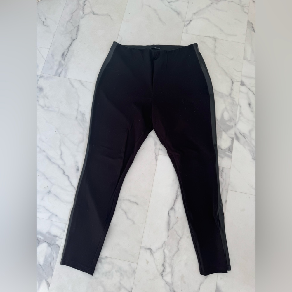 Harve Benarc Women pants leggings with side leather stripe size L stretchy